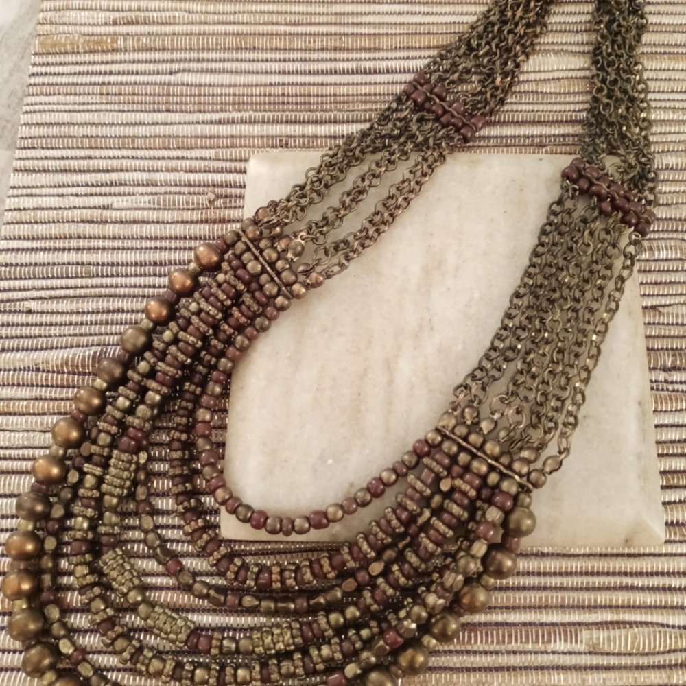 Beaded necklace